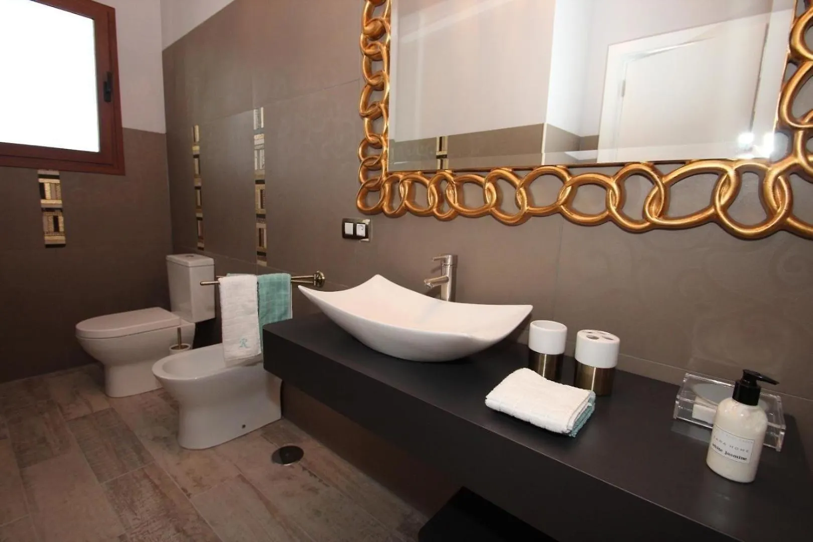 Charmantes Ferienhaus In Guia De Isora Mit Garten Holiday home