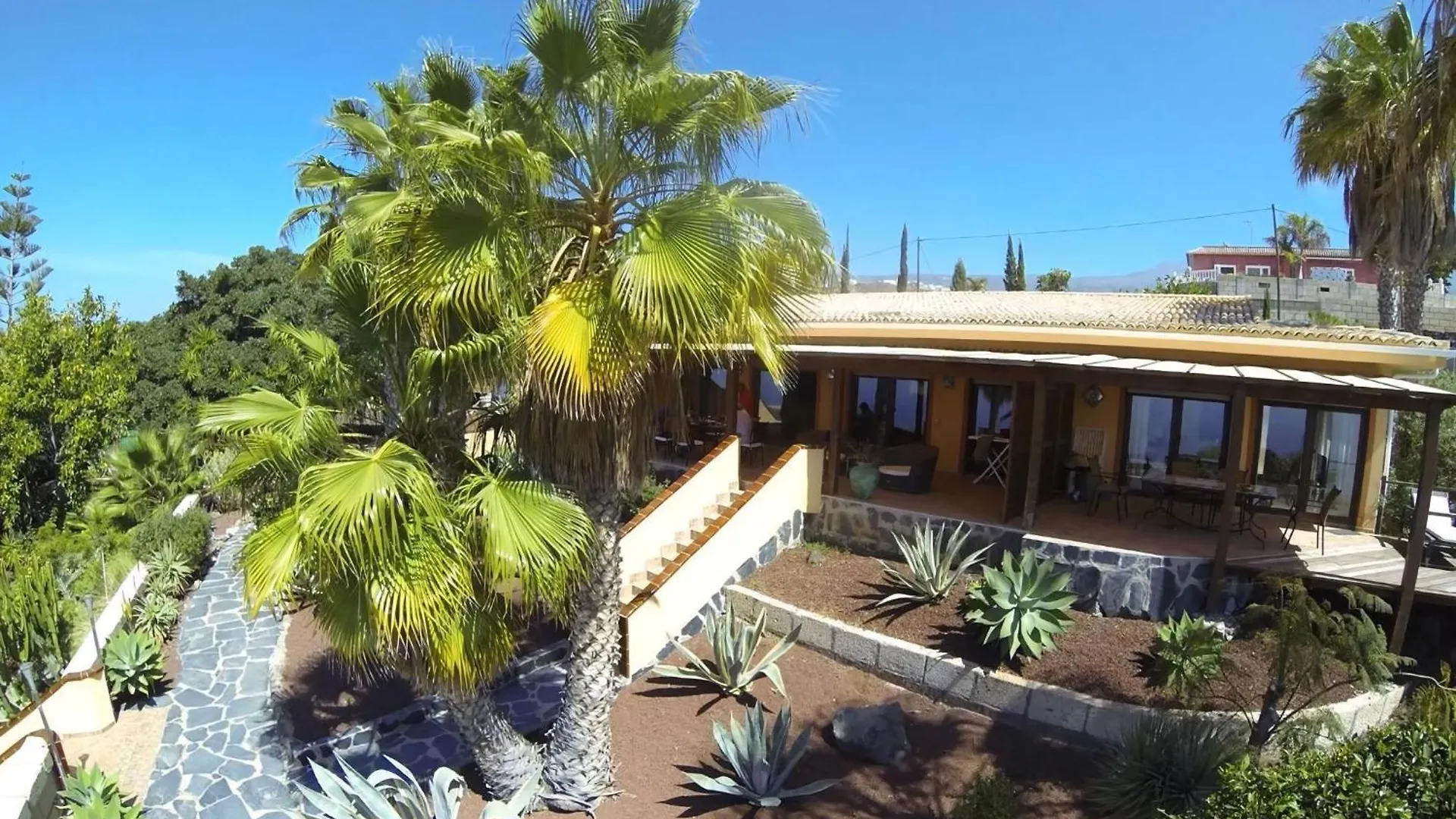 Holiday home Charmantes Ferienhaus In Guia De Isora Mit Garten