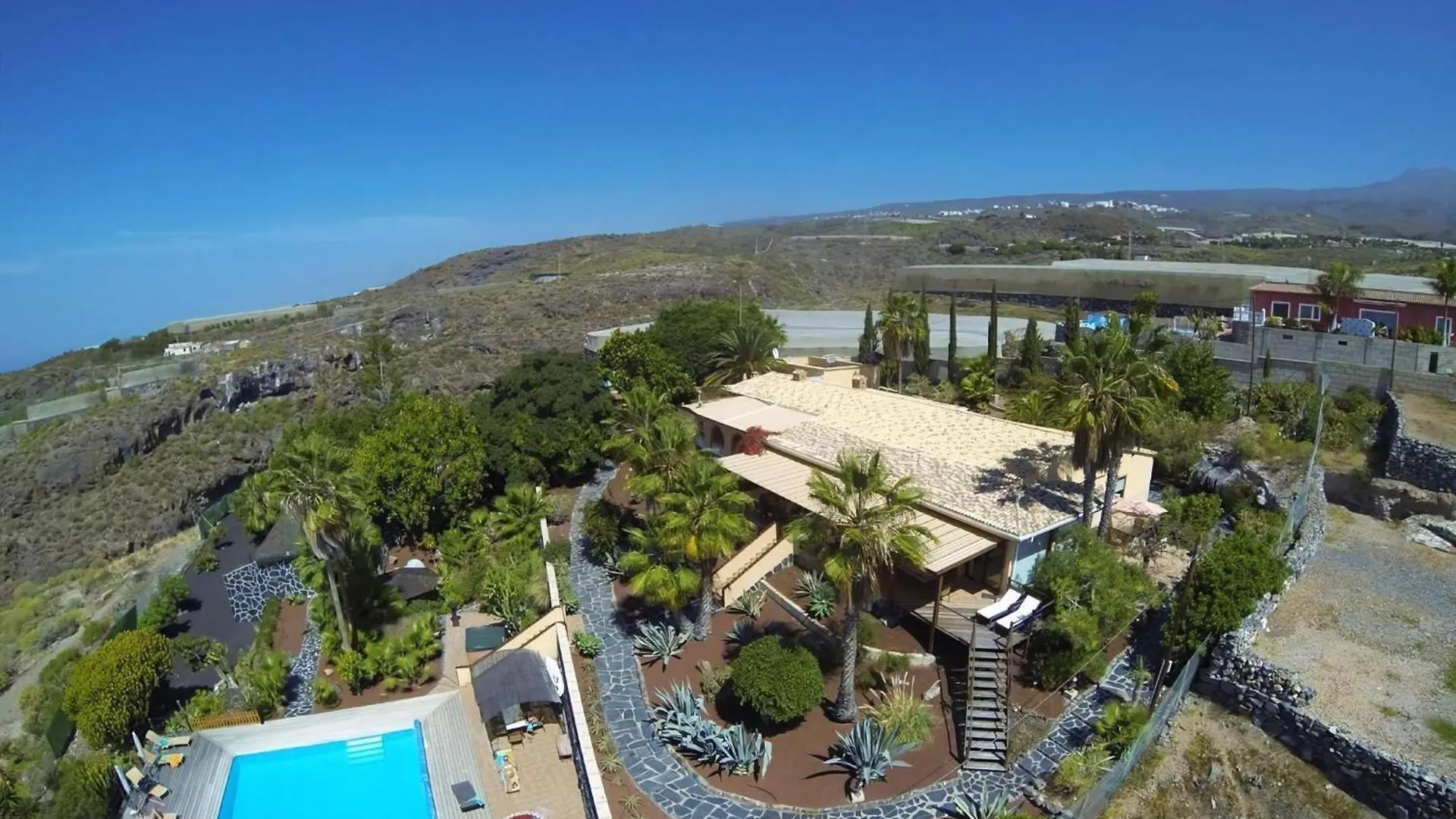 Holiday home Charmantes Ferienhaus In Guia De Isora Mit Garten